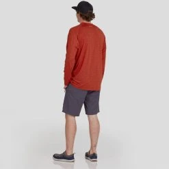 NRS Silkweight Long-Sleeve Shirt - Men's -Western Mountaineering shop 10114 05 Kio Model Back 102121 2000x2000 rsz 00177.1654628774