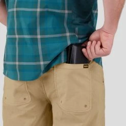 NRS Canyon Short - Men's -Western Mountaineering shop 10153 02 Desert Model Detail 112321 2000x2000 rsz 15715.1677177649