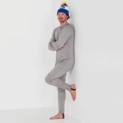 NRS Lightweight Union Suit - Men's -Western Mountaineering shop 10160 01 Titanium Model Front 101821 2000x2000 RSZ 44153.1647992812