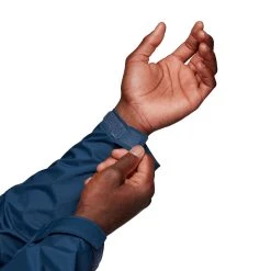 Black Diamond StormLine Stretch Rain Shell - Men's 35 Black Diamond StormLine Stretch Rain Shell - Men's -Western Mountaineering shop CDT0 4013 M STORMLINE RAIN SHELL INDIGO 04 rsz 57202.1676319324