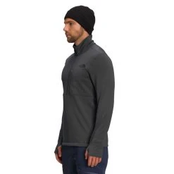 The North Face Tagen 1/4 Zip Fleece - Men's (Fall 2022) -Western Mountaineering shop NF0A5GH2 0C5 model34 rsz 29917.1676497941
