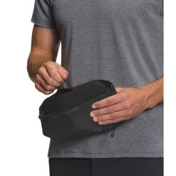 The North Face Dryzzle Flex Futurelight Jacket - Men's (Fall 2022) -Western Mountaineering shop NF0A7QB1 JK3 modelalt6 rsz 88069.1660942944