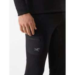 Arc'teryx Rho Heavyweight Bottom - Men's -Western Mountaineering shop Rho Heavyweight Bottom Black Pocket Detail rsz 08867.1674240776