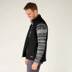 Sherpa Namgyal Vest - Men's 21 Sherpa Namgyal Vest - Men's -Western Mountaineering shop SM16015 030 P 1 rsz 00383.1664904745