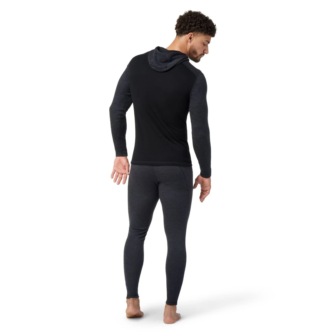 Smartwool Classic Thermal Merino Base Layer Rib Hoodie - Men's 5 Smartwool Classic Thermal Merino Base Layer Rib Hoodie - Men's - Image 3